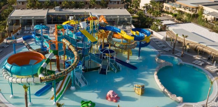 STELLA VILLAGE SEASIDE HOTEL - klientų vertinamas, kaip geras kainos ir kokybės santykis. 