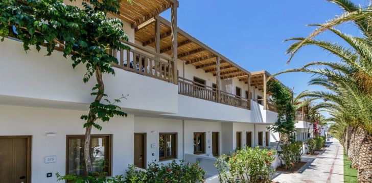 Atostogos Graikija – apsistokite viešbutyje STELLA VILLAGE SEASIDE HOTEL