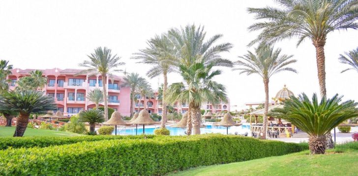 apgyvendinimas 4* PARROTEL AQUA PARK RESORT