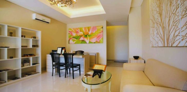 patogus viešbutis jūsų kelionei – 3* LEGIAN PARADISO HOTEL