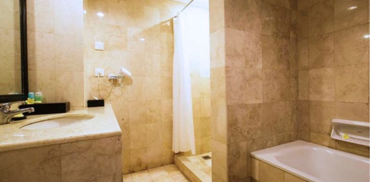 planuoji kelionę į Indonezija? apsistokite 3 viešbutyje LEGIAN PARADISO HOTEL.