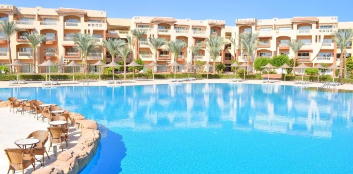 Apsistokite PARROTEL LAGOON RESORT viešbutyje už gerą kainą. 