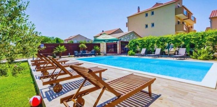 Atostogos Kroatija – apsistokite viešbutyje APARTMENTS BOZENA