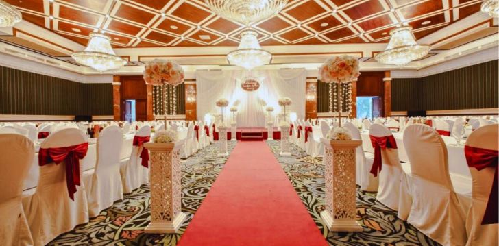 apgyvendinimas 4* ARMY HOTEL