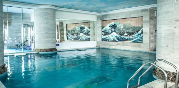 SUPER CANDLE HOTEL - klientų vertinamas, kaip geras kainos ir kokybės santykis. 