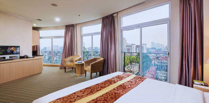 patogus viešbutis jūsų kelionei – 4* SUPER CANDLE HOTEL