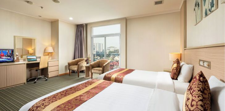 apsistokite SUPER CANDLE HOTEL viešbutyje už gerą kainą. 
