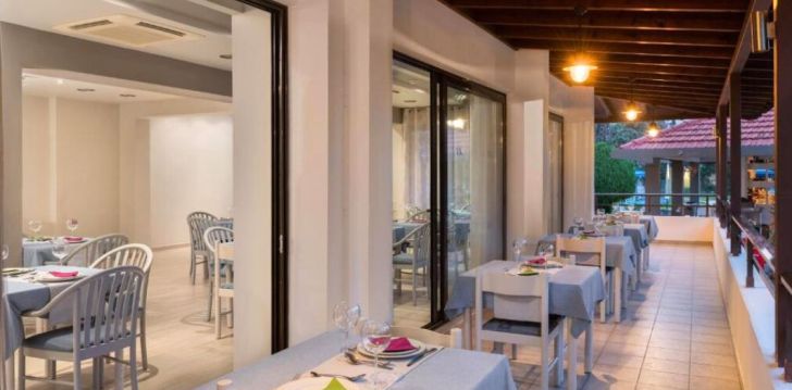 MATOULA BEACH HOTEL - klientų vertinamas, kaip geras kainos ir kokybės santykis.