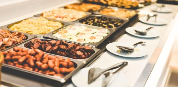 Patogus viešbutis jūsų kelionei – 4* MATOULA BEACH HOTEL