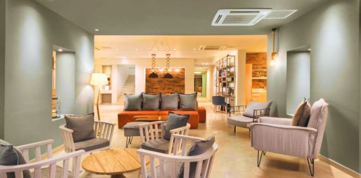 Nepraleisk progos pailsėti už gerą kainą - viešbutyje MATOULA BEACH HOTEL
