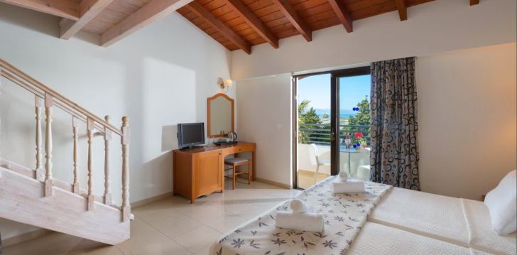 Tavęs laukia poilsis Graikija įsikūrusiame MATOULA BEACH HOTEL