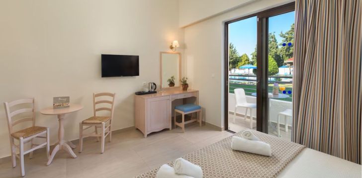Tavęs laukia poilsis Graikija įsikūrusiame MATOULA BEACH HOTEL
