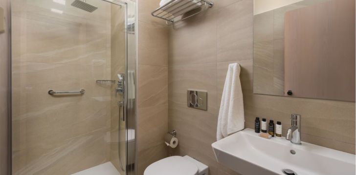 MATOULA BEACH HOTEL - klientų vertinamas, kaip geras kainos ir kokybės santykis. 