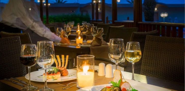 apgyvendinimas 4* SUN BEACH RESORT