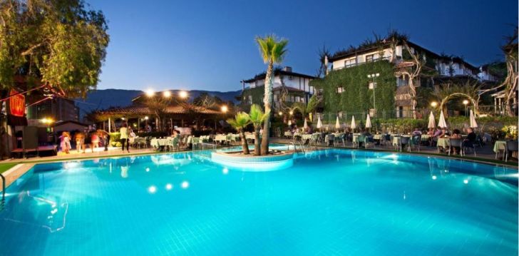 tavo atostogos prasideda viešbutyje CLUB TITAN HOTEL