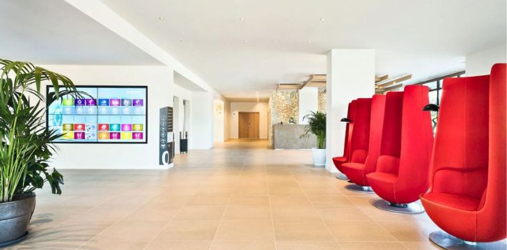apgyvendinimas 4* AQUA HOTEL SILHOUETTE & SPA