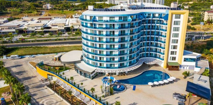 nepraleisk progos pailsėti už gerą kainą - viešbutyje MARILIS HILL RESORT HOTEL