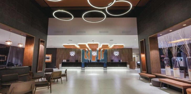 planuoji kelionę į Ispanija? apsistokite 4 viešbutyje HOTEL RIU COSTA DEL SOL.