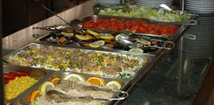 viešbutis KRISTAL įsikūręs Ispanija. 