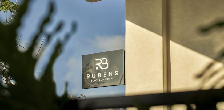 Apsistokite RUBENS BOUTIQUE HOTEL viešbutyje už gerą kainą. 