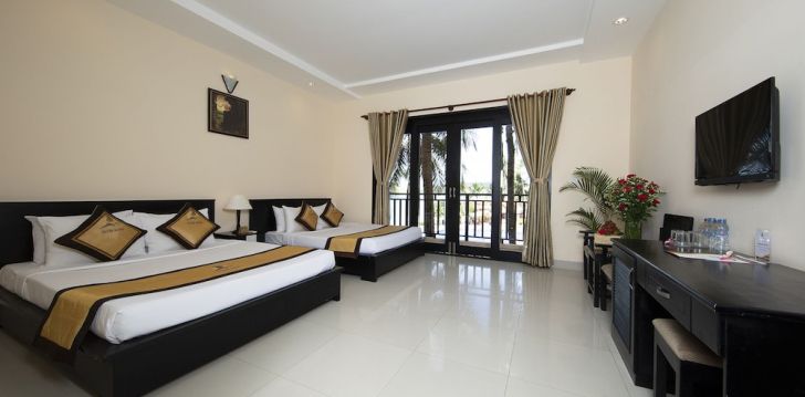 viešbutis HON ROM CENTRAL BEACH RESORT įsikūręs Vietnamas.