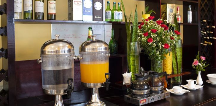 patogus viešbutis jūsų kelionei – 3* HON ROM CENTRAL BEACH RESORT