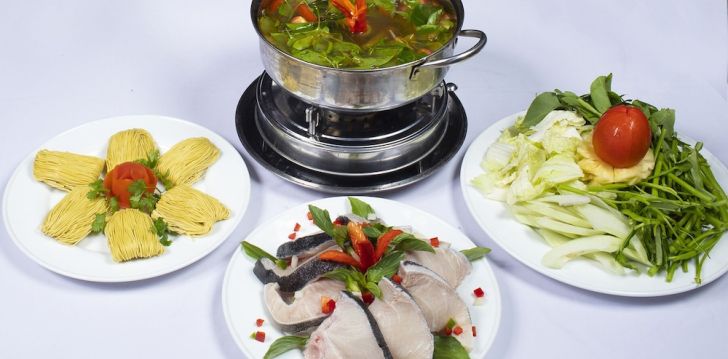 rinkitės viešbutį HON ROM CENTRAL BEACH RESORT kelionei į Vietnamas