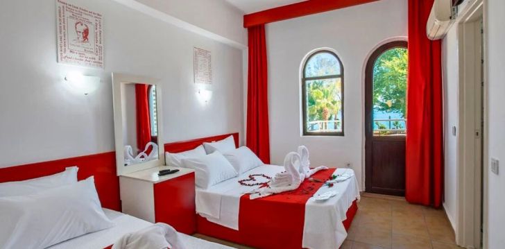 apsistokite BARHAN HOTEL viešbutyje už gerą kainą.