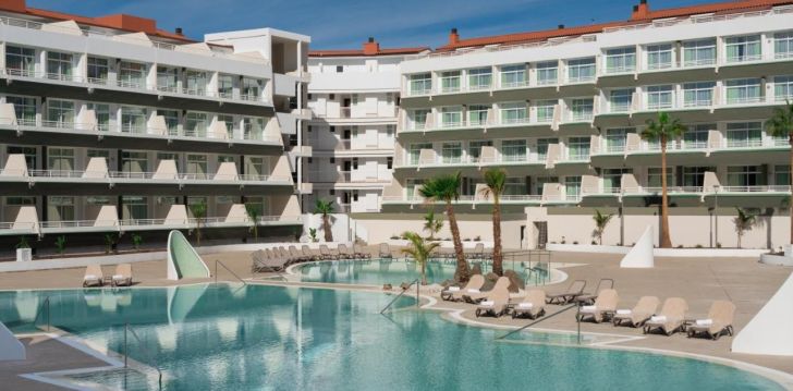 tavęs laukia poilsis Ispanija įsikūrusiame GARA SUITES GOLF & SPA