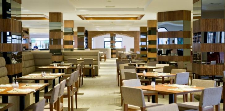 Atostogos Egiptas – apsistokite viešbutyje AMPHORAS RESORT