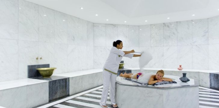 Apgyvendinimas 5* AMPHORAS RESORT