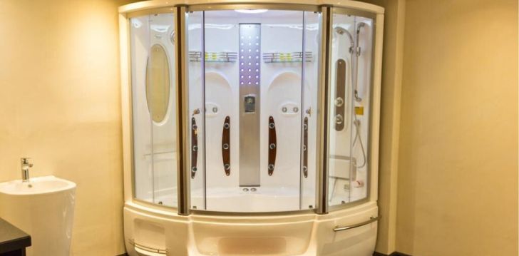 apgyvendinimas 4* RENZ HOTEL