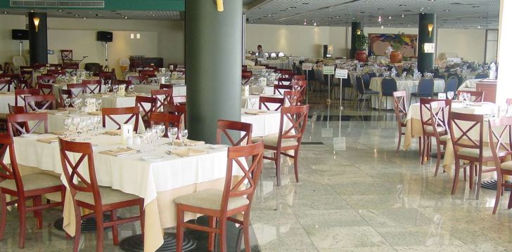 Viešbutis SUITE HOTEL JARDINS D‘AJUDA įsikūręs Portugalija.
