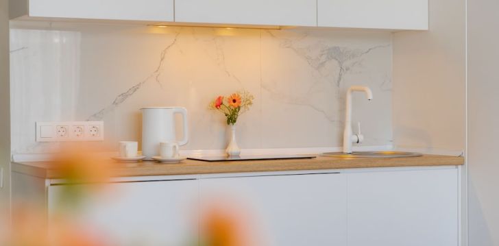 rinkitės viešbutį NEXT ORANGE HOTEL kelionei į Sakartvelas