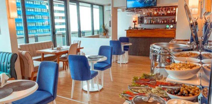 apsistokite COMFORT INN BY ORBI CITY viešbutyje už gerą kainą. 