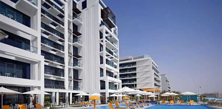 apsistokite C CENTRAL RESORT THE PALM viešbutyje už gerą kainą. 