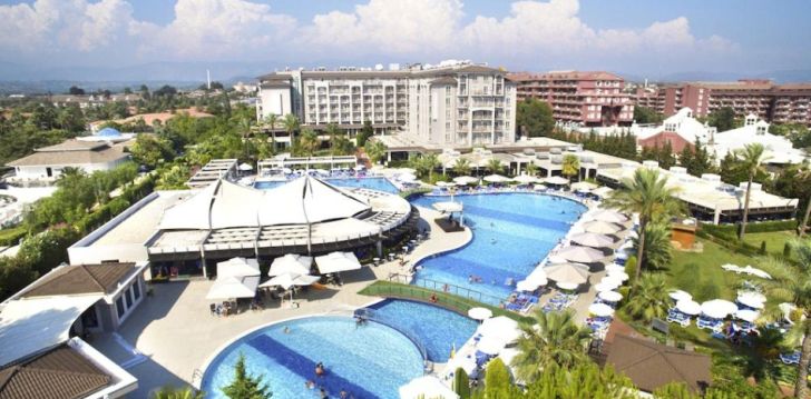 Apsistokite SUNIS ELITA BEACH RESORT HOTEL & SPA viešbutyje už gerą kainą. 