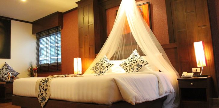 Atostogos Tailandas – apsistokite viešbutyje HEMINGWAY'S HOTEL