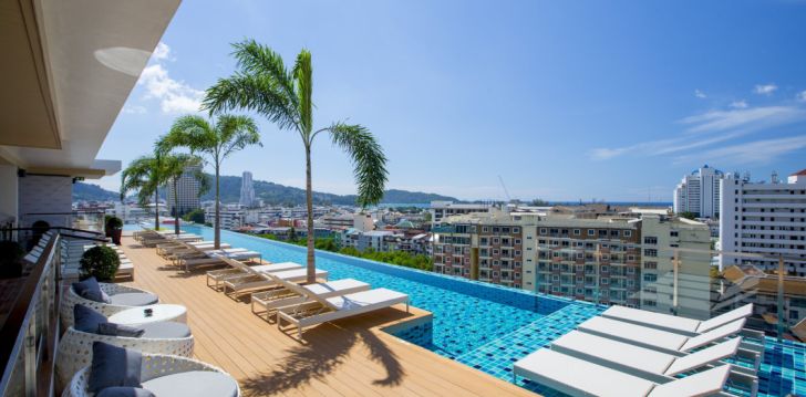 Viešbutis THE MARINA PHUKET HOTEL įsikūręs Tailandas.