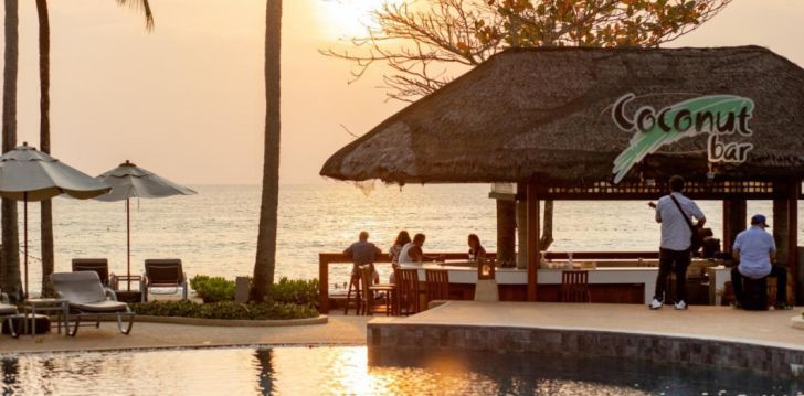 KATATHANI PHUKET BEACH RESORT - klientų vertinamas, kaip geras kainos ir kokybės santykis.