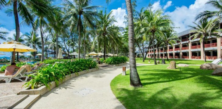 KATATHANI PHUKET BEACH RESORT - klientų vertinamas, kaip geras kainos ir kokybės santykis. 