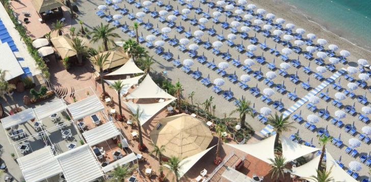 Atostogos Italija – apsistokite viešbutyje LLOYD'S BAIA HOTEL