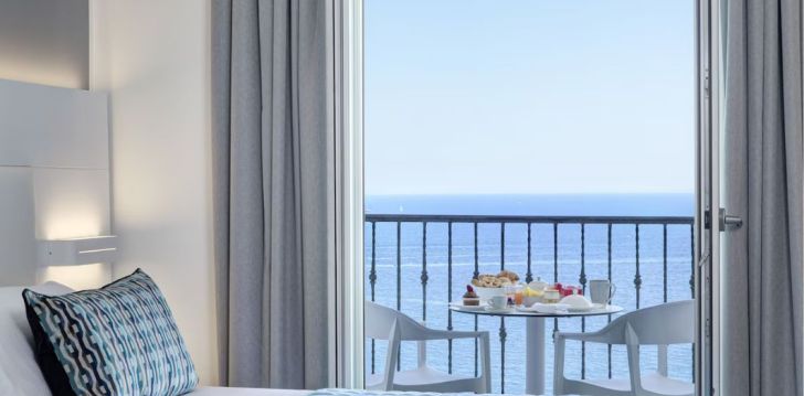 Tavo atostogos prasideda viešbutyje LLOYD'S BAIA HOTEL