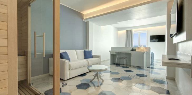 Patogus viešbutis jūsų kelionei – 4* LLOYD'S BAIA HOTEL