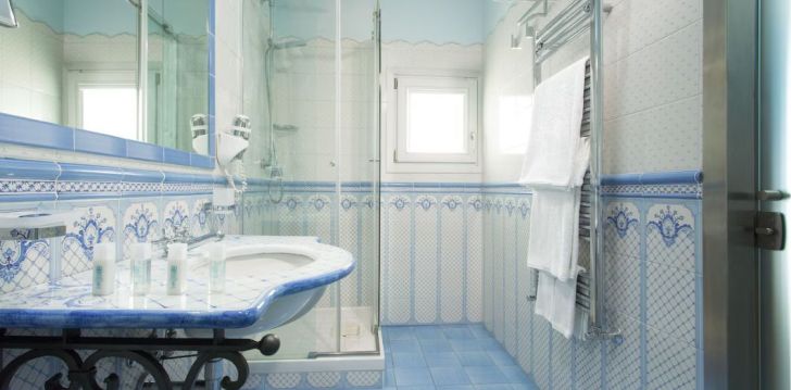 Saulės kupinos atostogos Amalfio pakrantėje, 4* LLOYD’S BAIA HOTEL viešbutyje! 27