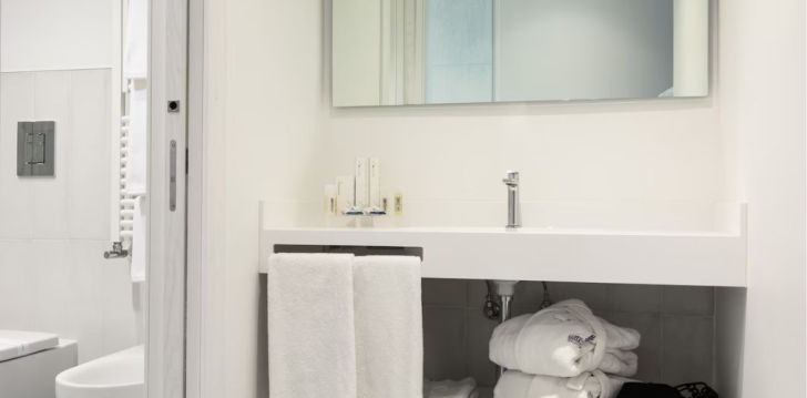 Apsistokite LLOYD'S BAIA HOTEL viešbutyje už gerą kainą.