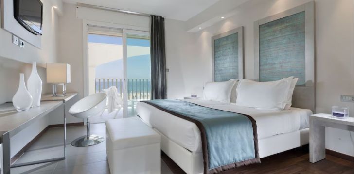 tavęs laukia poilsis Italija įsikūrusiame YES HOTEL TOURING