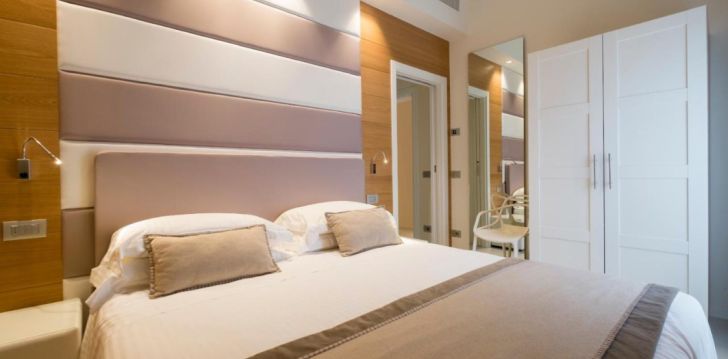 patogus viešbutis jūsų kelionei – 4* METROPOL CECCARINI SUITE