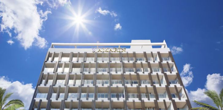 apsistokite AMARIN RESORT & SPA viešbutyje už gerą kainą.