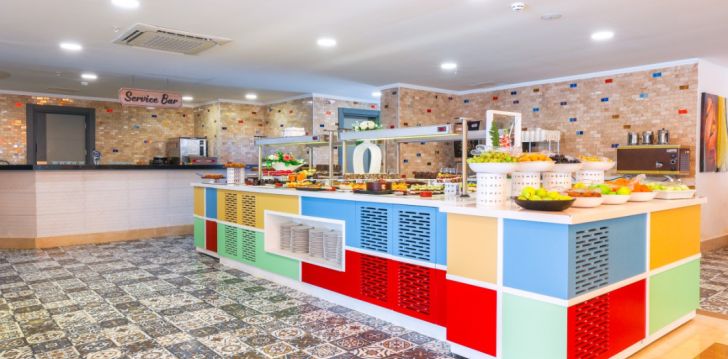 Rinkitės viešbutį CRYSTAL CLUB WORLD OF COLOURS kelionei į Turkija